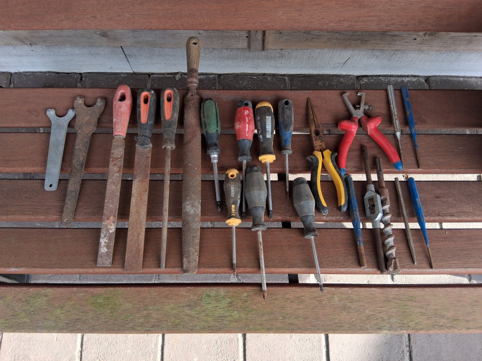 handgereedschap, Ophalen