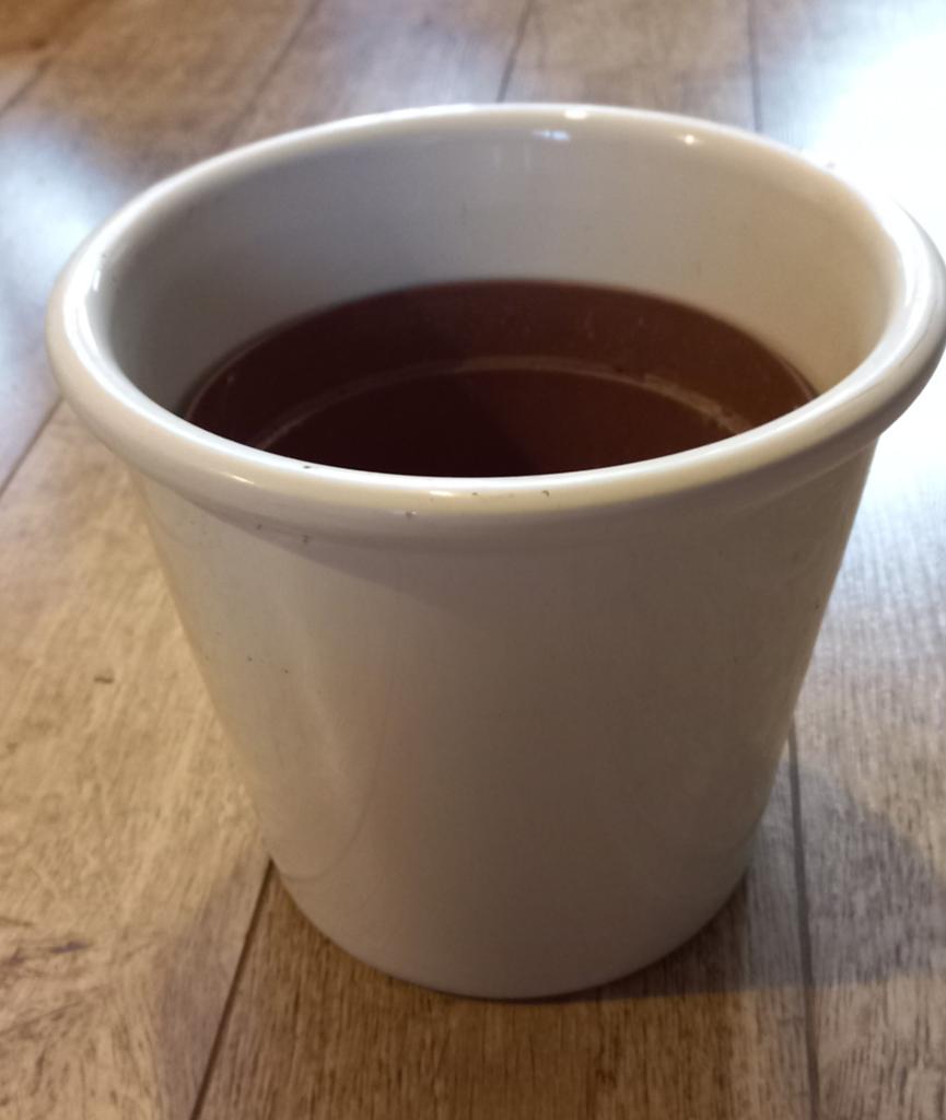 Crèmekleurige bloempot, hoogte 21cm, Rond, Binnen, Ophalen of Verzenden, Zo goed als nieuw
