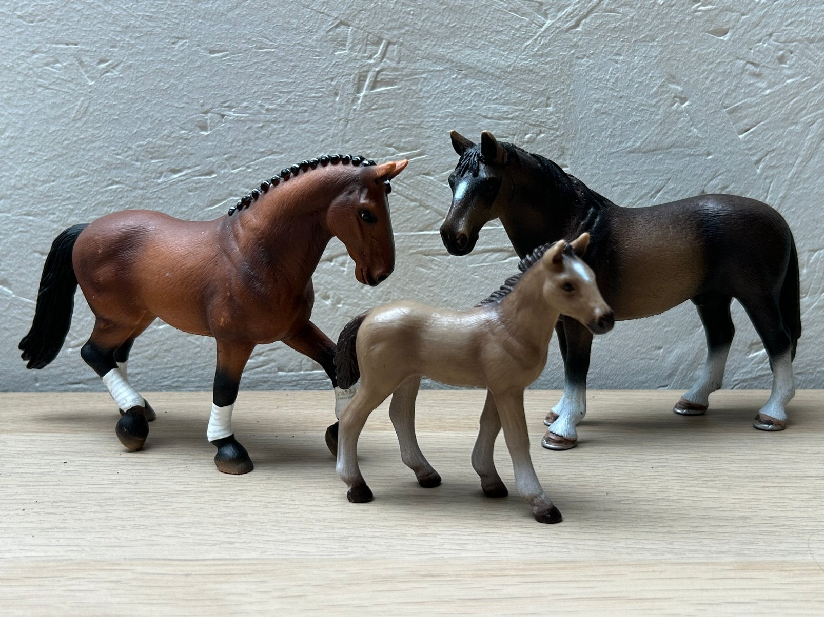Schleich hannoveraan familie, Ophalen of Verzenden, Zo goed als nieuw, Paard, Beeldje of Figuurtje