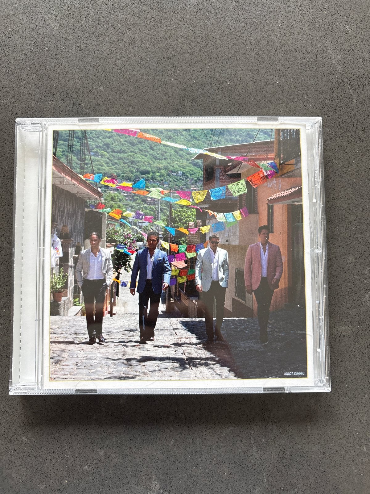 Il Divo - Amor & Pasion CD (Zo goed als nieuw), Ophalen, Zo goed als nieuw