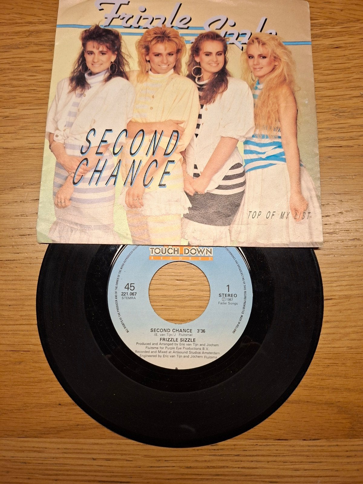 Frizzle Sizzle - Second Chance / Top Of My List 7 inch vinyl, Gebruikt, 7 inch, Ophalen of Verzenden, Pop