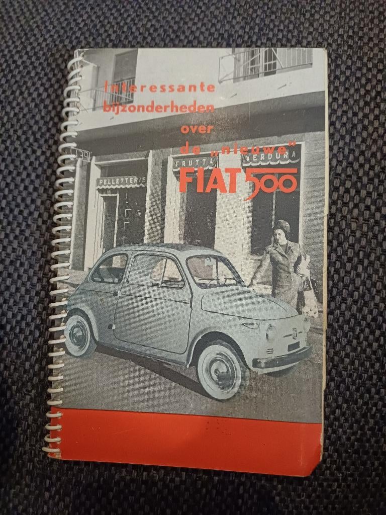 Zeldzame Fiat 500 brochure/boekje met technische gegevens, Ophalen of Verzenden, Gelezen, Overige merken