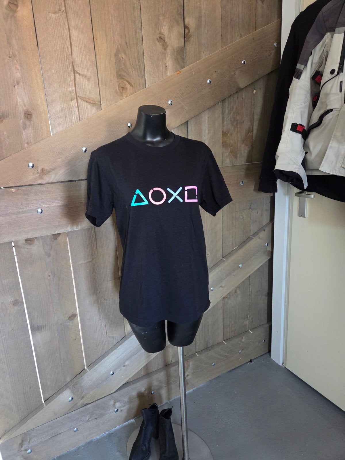 Uniqlo Zwart T-shirt Maat XS, Zwart, Ophalen of Verzenden, Zo goed als nieuw, Korte mouw