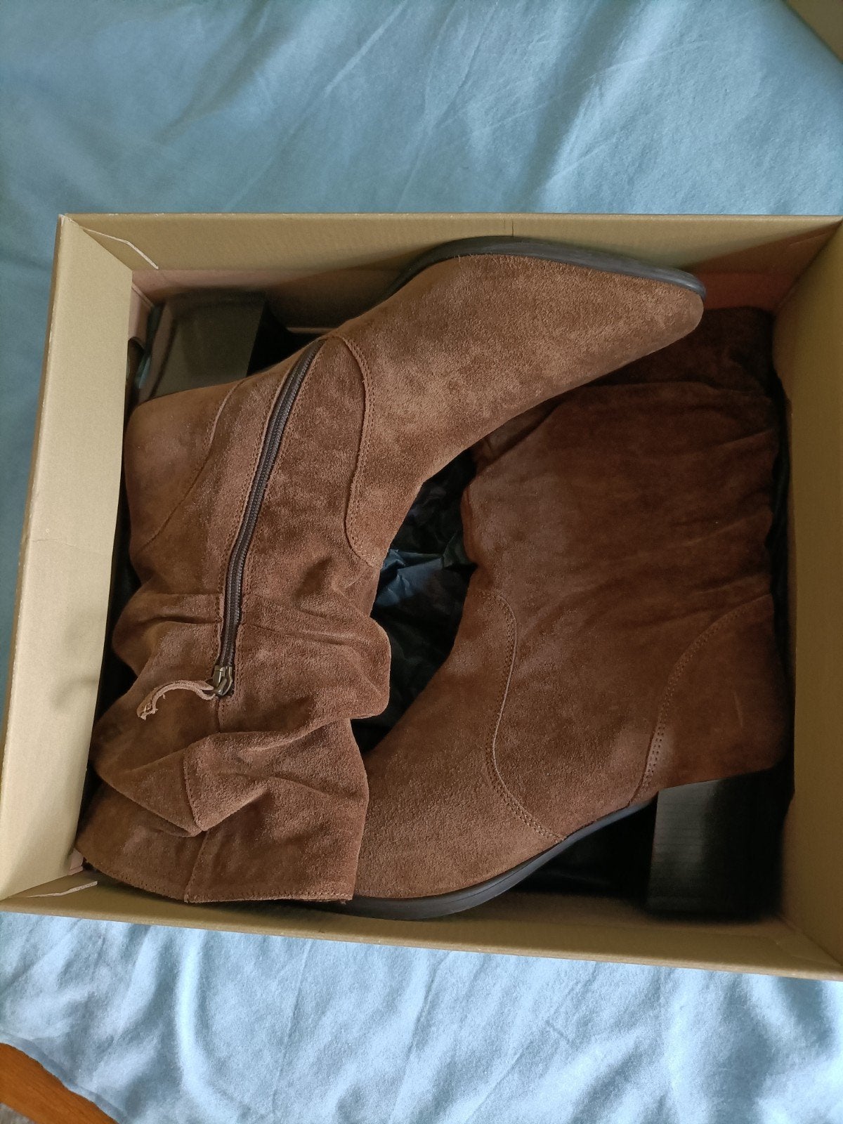 Splinternieuwe bruine enkellaarzen, maat 41, Kleding | Dames, Schoenen, Bruin, Lage of Enkellaarzen, Ophalen of Verzenden, Nieuw