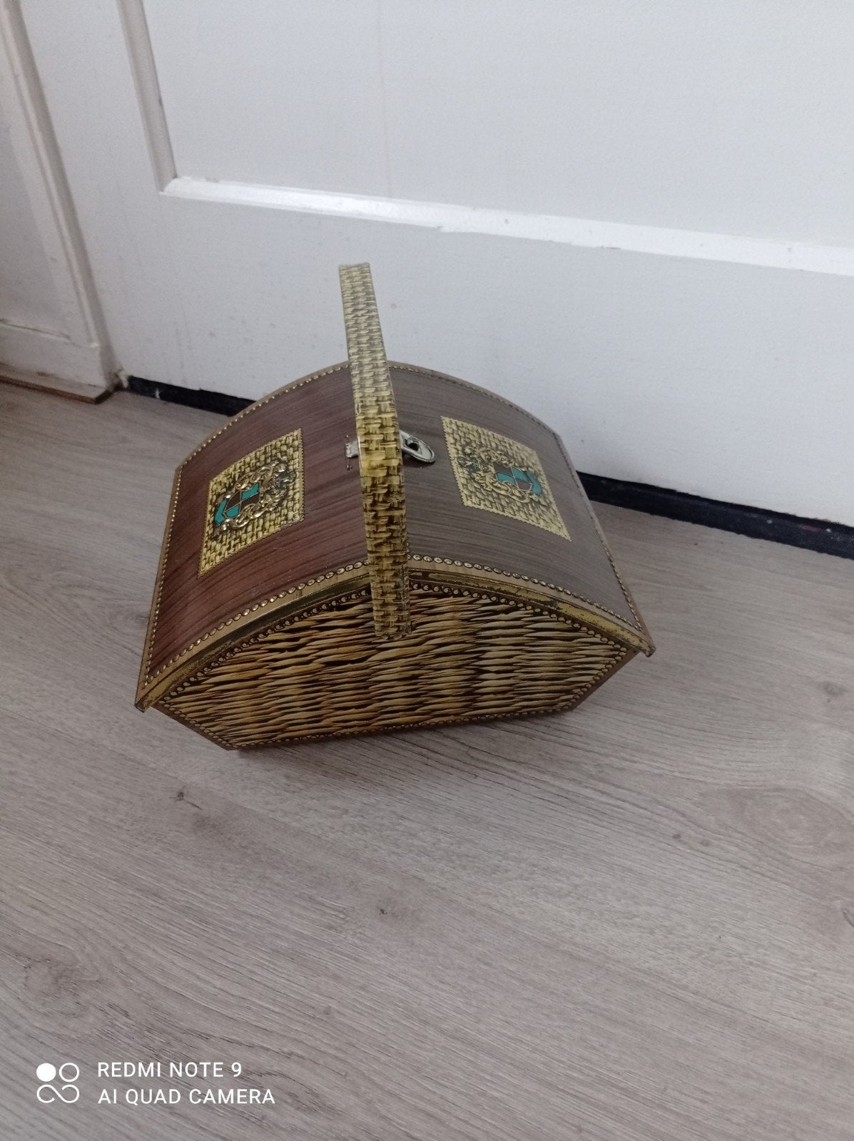 Victoria Biscuits Basket Tin
30 x 22 x 16 cm, Verzamelen, Blikken, Ophalen of Verzenden, Overige
