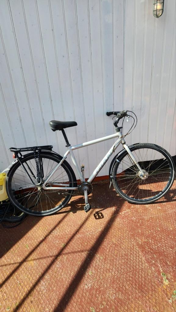 Gebruikte fiets - Rijdt en remt nog goed!, Ophalen of Verzenden