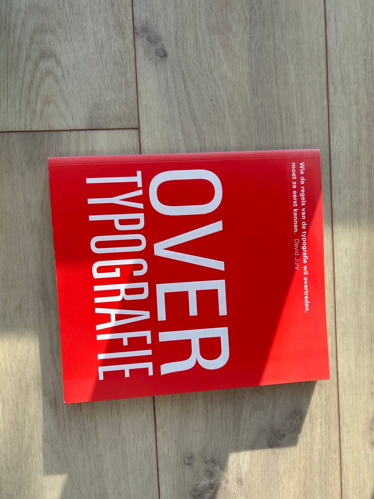 Diverse boeken over grafisch ontwerp en typografie, Boeken, Kunst en Cultuur | Fotografie en Design, Ophalen of Verzenden, Gelezen