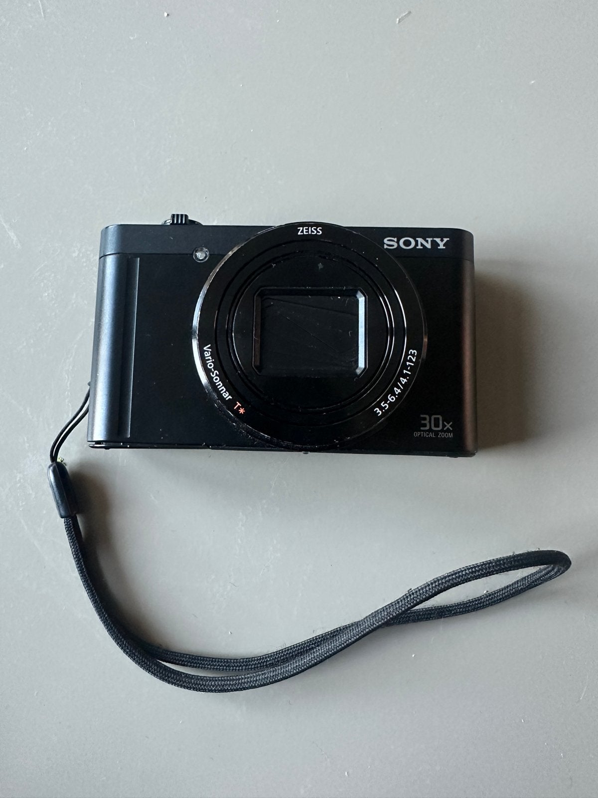 Sony DSC-WX500 compactcamera met oplader en accu, Audio, Tv en Foto, Gebruikt, Oplader, Ophalen of Verzenden, Compactcamera