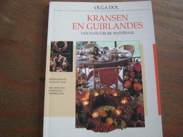 Hobbyboek   Kransen en Guirlandes  nr 5120, Verzenden, Zo goed als nieuw, Overige onderwerpen