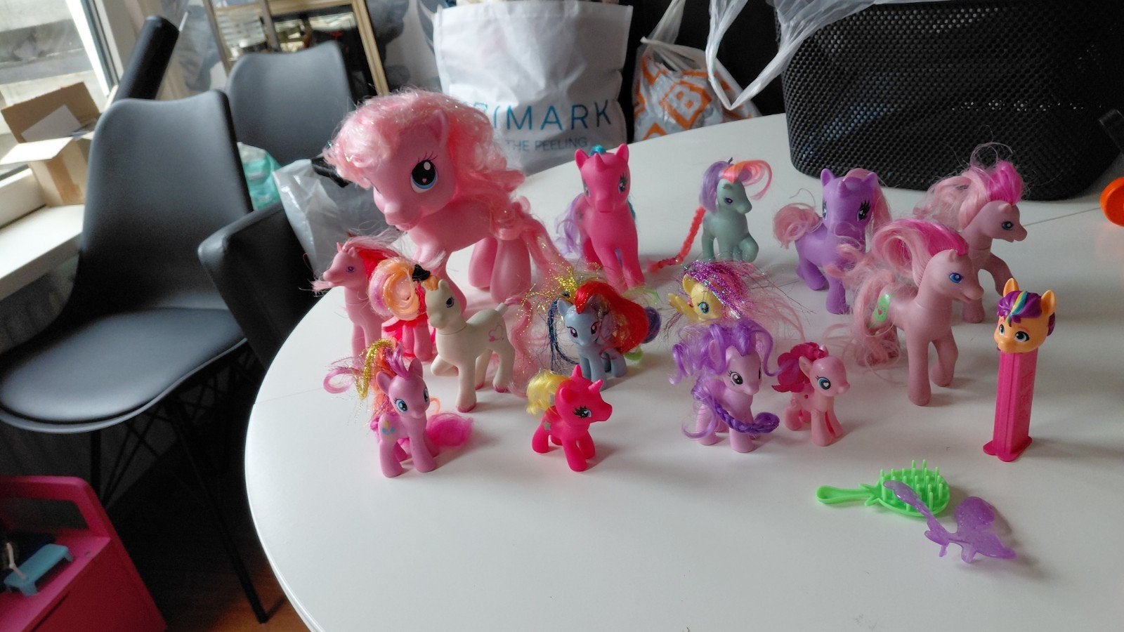 14 my little pony paardjes, Ophalen