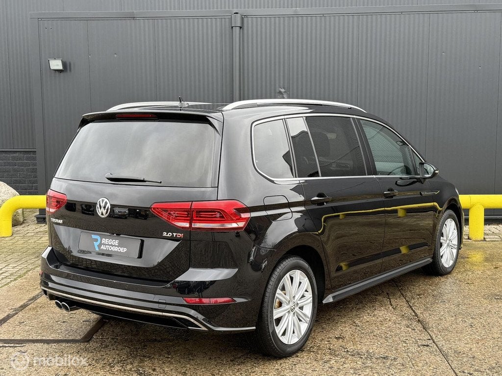 Volkswagen Touran 2.0 TDI DSG R-Line PANODAK | TREKHAAK |, Euro 6, Bedrijf, Diesel, Onderhoudsboekje