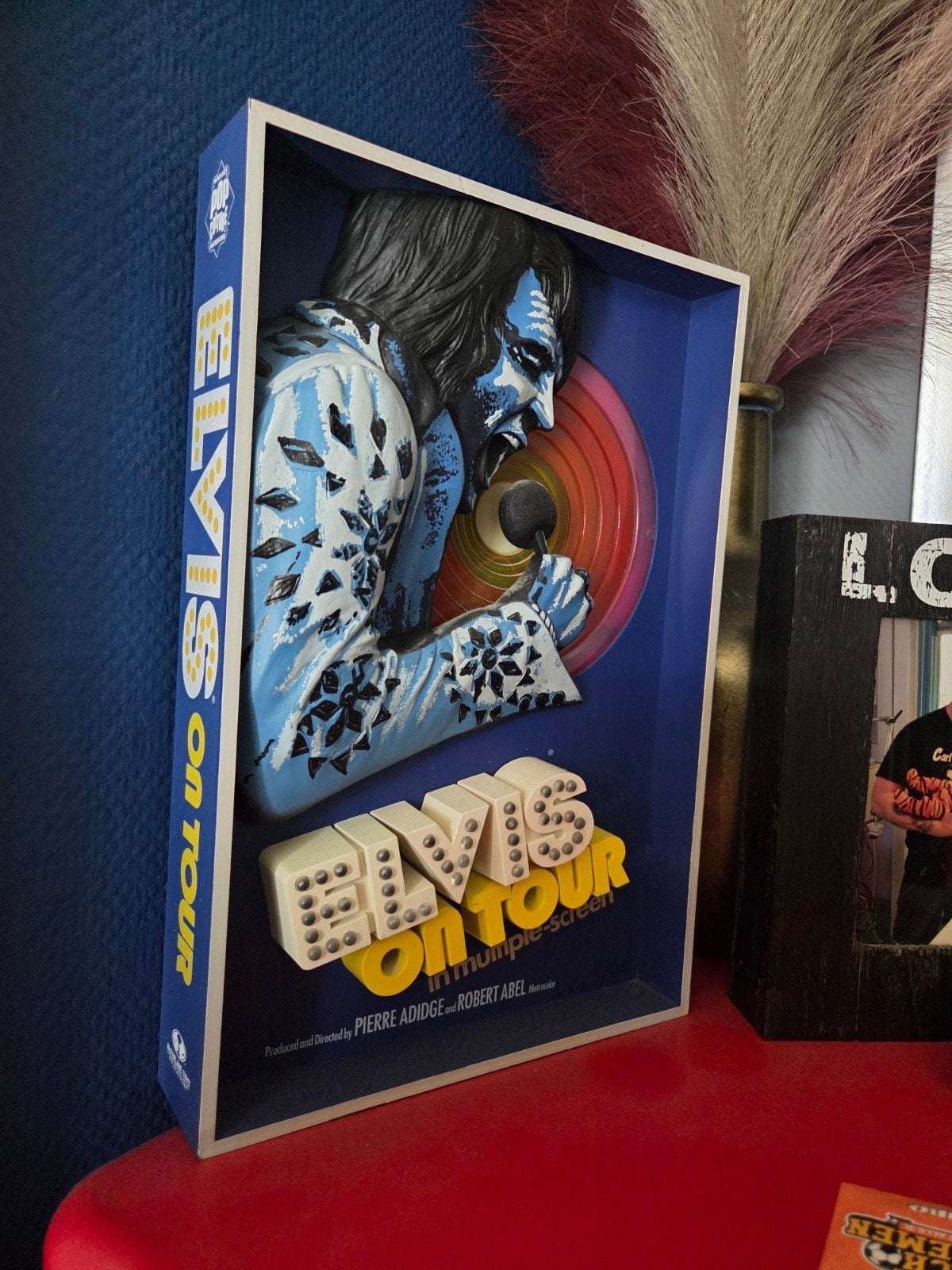 McFarlane Elvis Presley on tour display, Verzamelen, Ophalen of Verzenden, Poster, Artwork of Schilderij