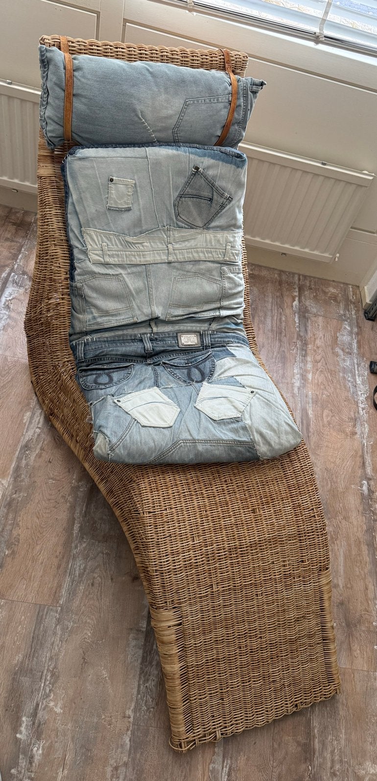 Rotan lounge stoel Ikea met denim kussen, Ophalen, Gebruikt, Bruin, Riet of Rotan