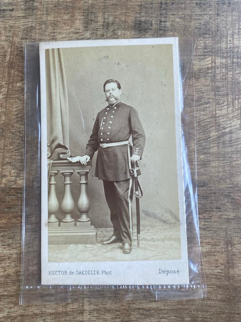 Antieke Foto: Officier Hector de Saedeler Brussel, Verzamelen, Gebruikt, Foto, Ophalen of Verzenden, Voor 1940