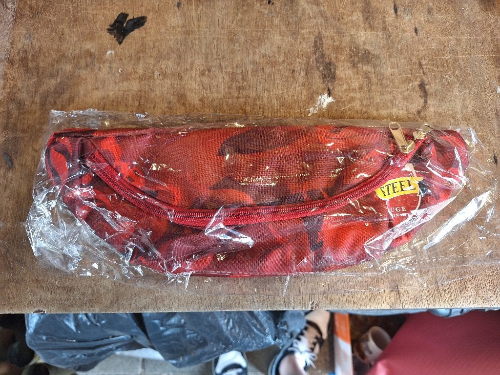 Kasteel Bier Rouge heuptasje nieuw in verpakking, Ophalen of Verzenden, Nieuw, Overige merken