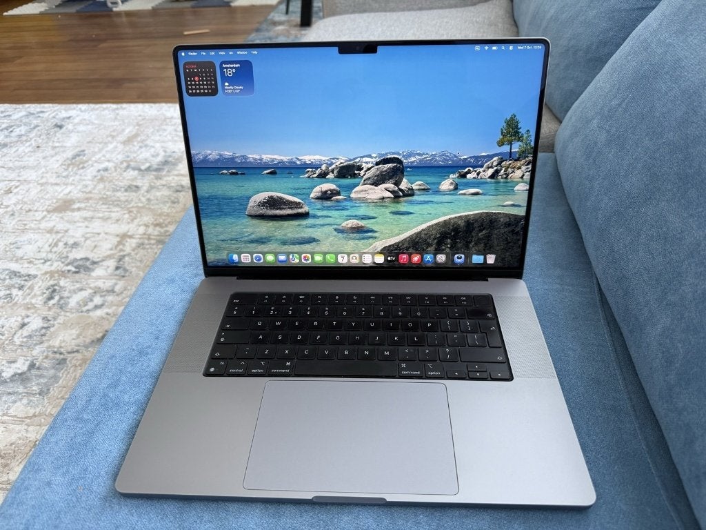MacBook Pro 16" 2021 – M1 Max, 32GB RAM, 1TB SSD