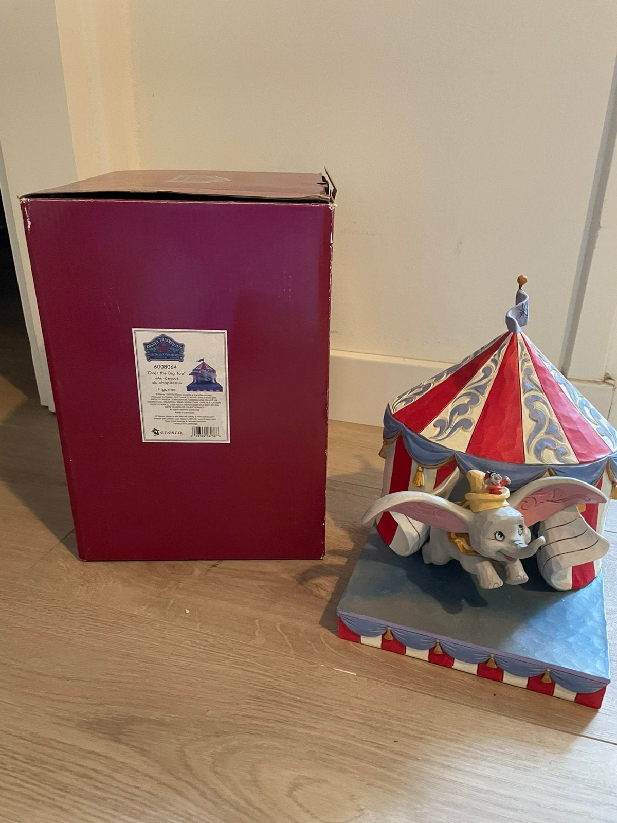 Jim shore Disney Traditions Big Top Dumbo, Ophalen of Verzenden, Nieuw, Beeldje of Figuurtje