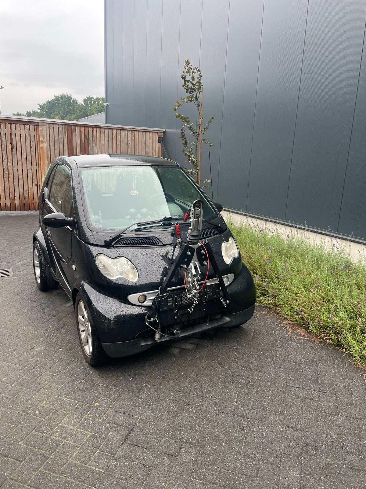 Smart 0.7 City Coupe zwart met trekstang!, Auto's, Smart, Achterwielaandrijving, 18 €/maand, 61 pk, Zwart