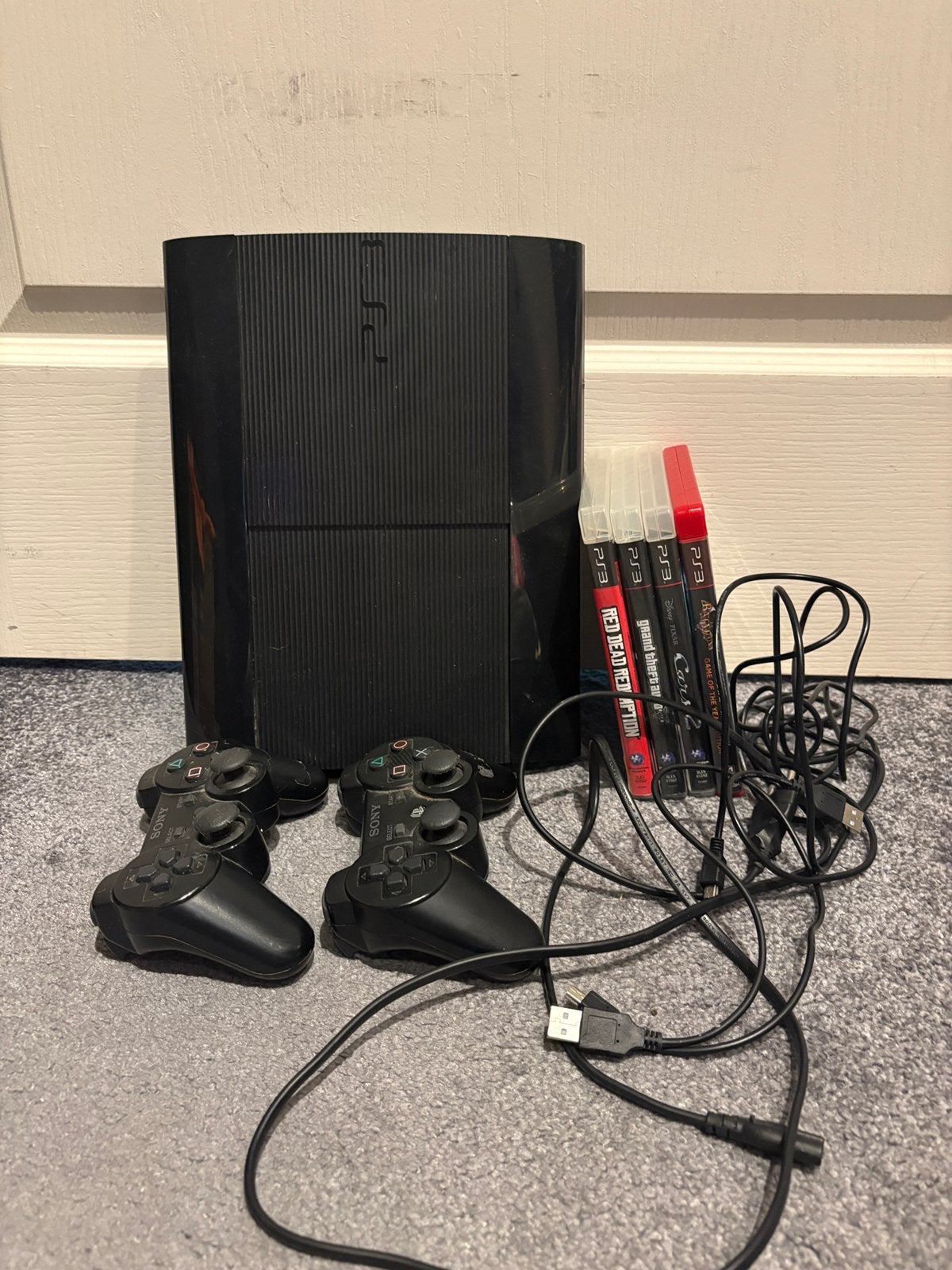 Playstation 3 Super Slim ps3 500gb, Ophalen of Verzenden, Zo goed als nieuw, Met 2 controllers