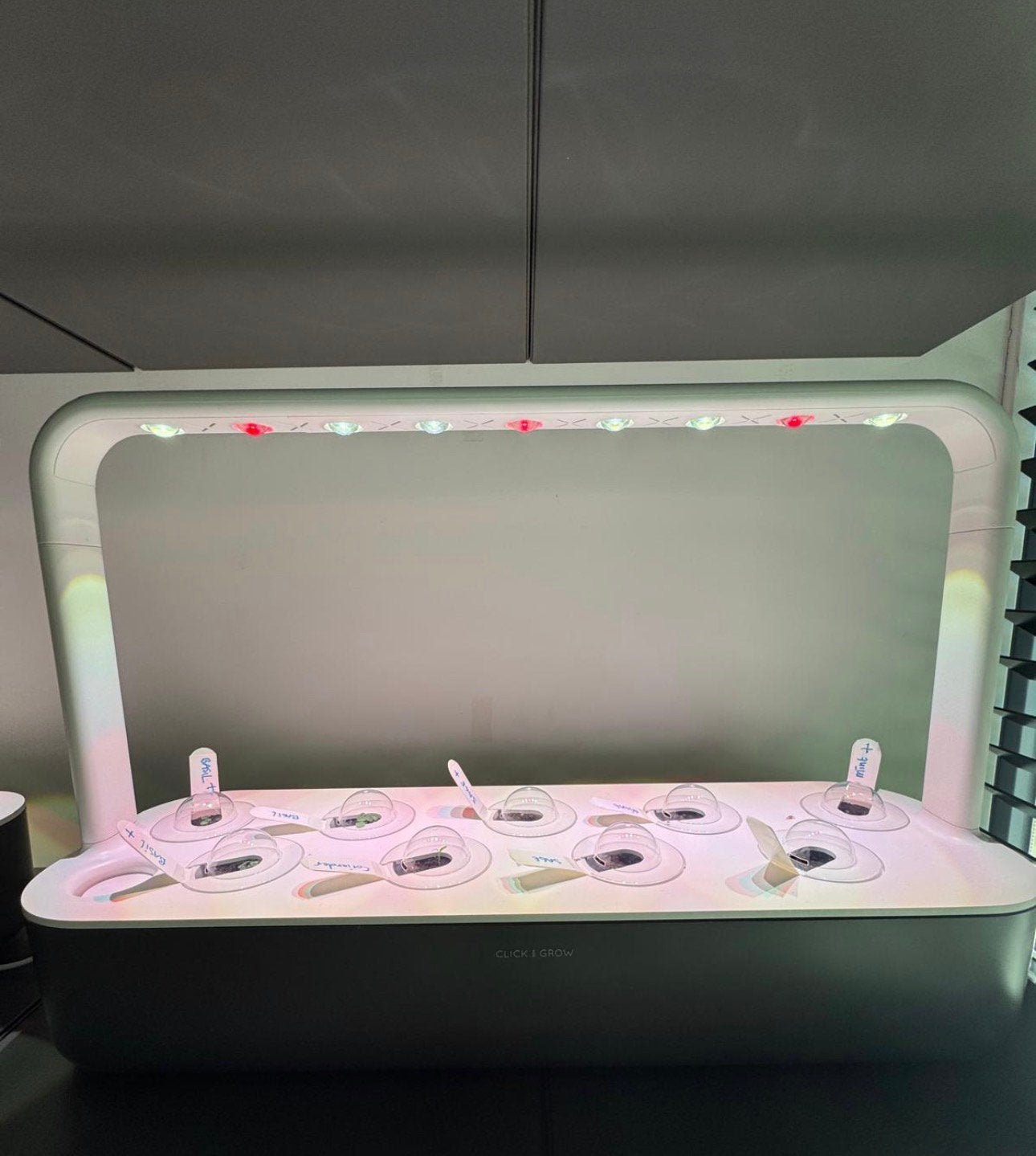 1x Click & Grow Smart Garden 9 - Slimme Moestuin/Kruidentuin, Tuin en Terras, Kweekspullen, Ophalen, Gebruikt, Kweekbak