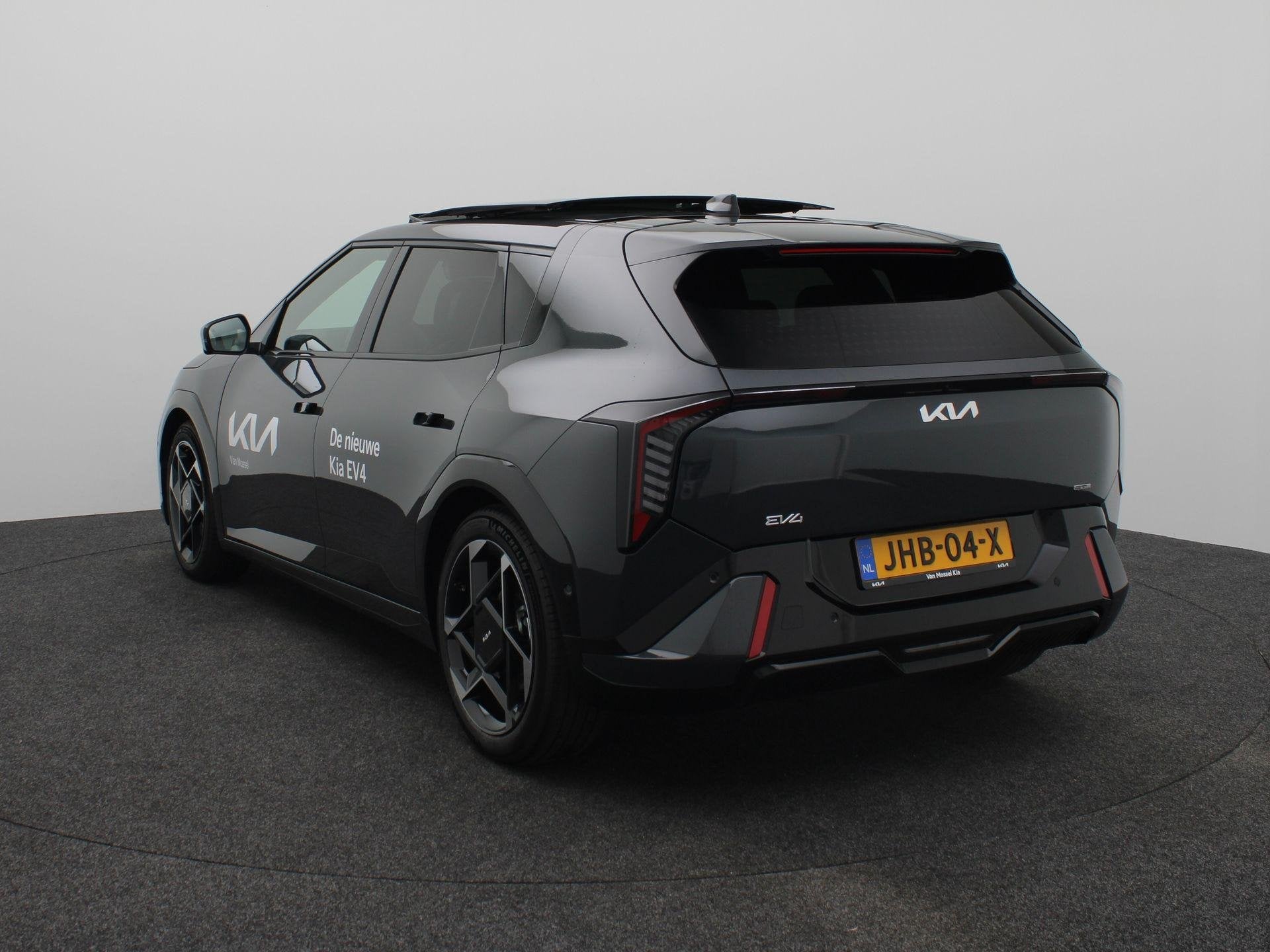 Kia EV4 GT-Line 81.4 kWh | DEMO | 360 Camera | Stoel Stuur v, Auto's, Kia, 510 min, 612 km, Origineel Nederlands, 204 pk