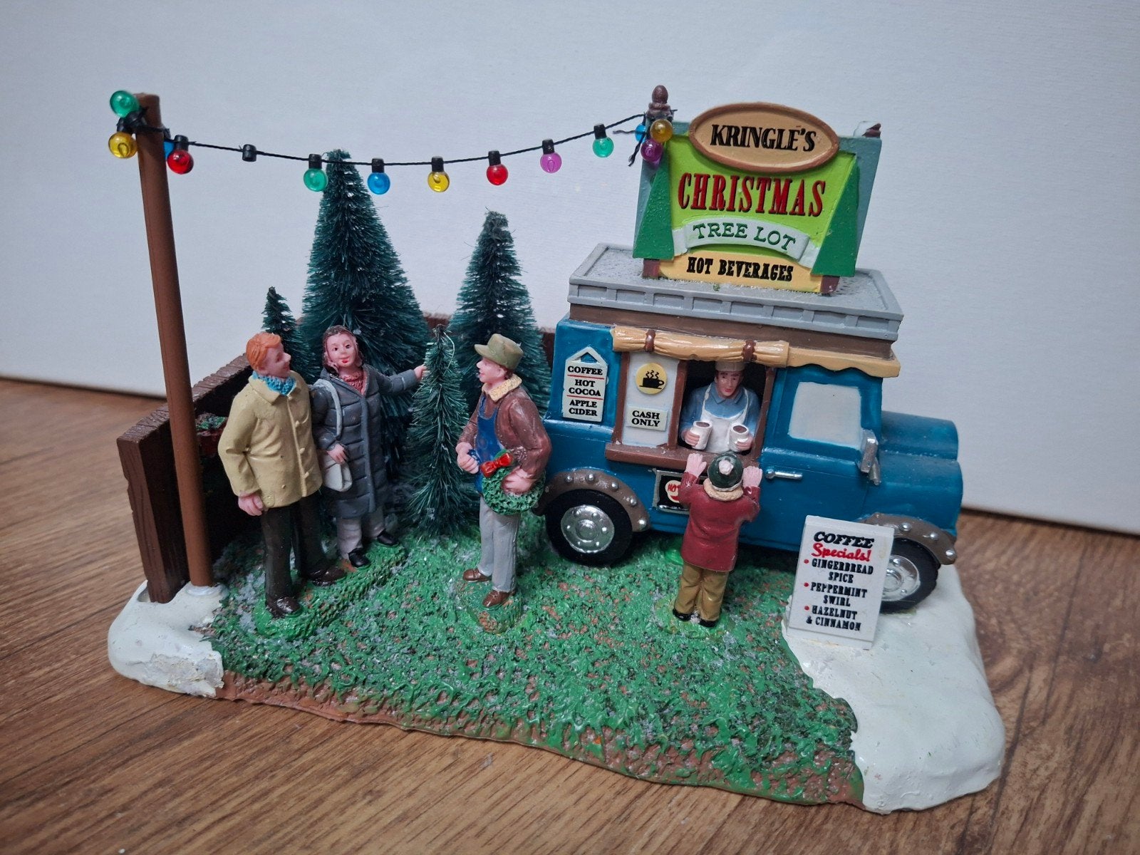 Lemax Kringle's Christmas Tree Lot, Diversen, Ophalen