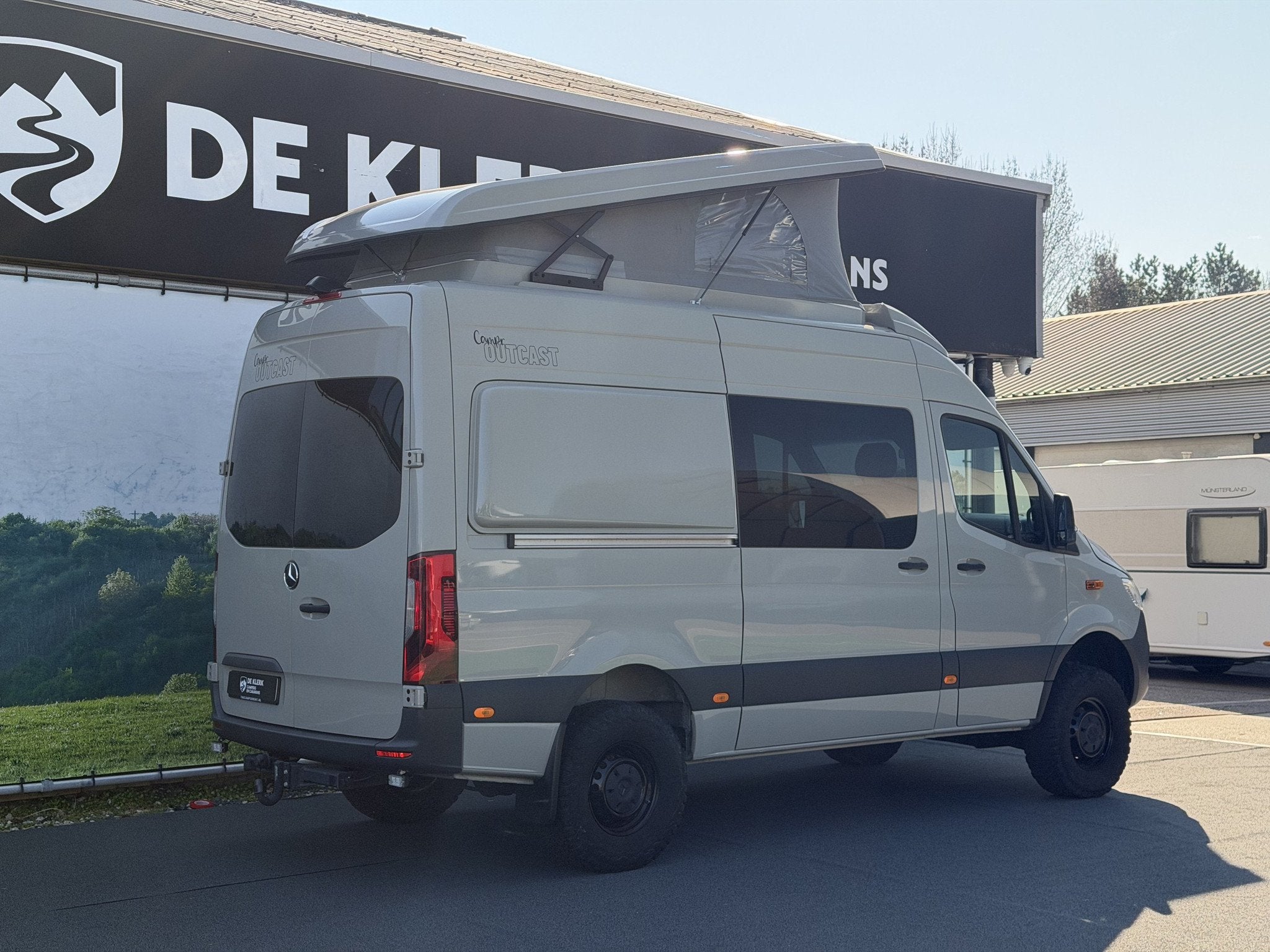 Mercedes-Benz SPRINTER 4x4 / Gratis Stalling (bj 2023), Automaat, Buscamper of Camperbus, Bedrijf, Diesel