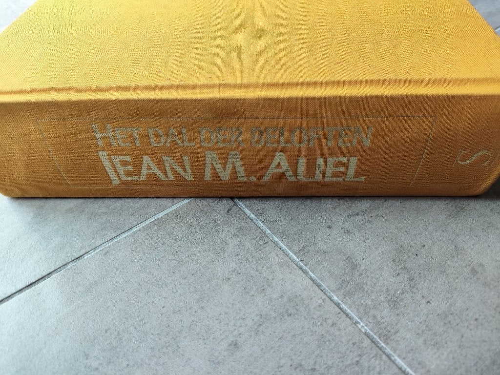 Jean M Auel Het Dal der Beloften hardcover. zonder omslag, Boeken, Ophalen of Verzenden, Gelezen