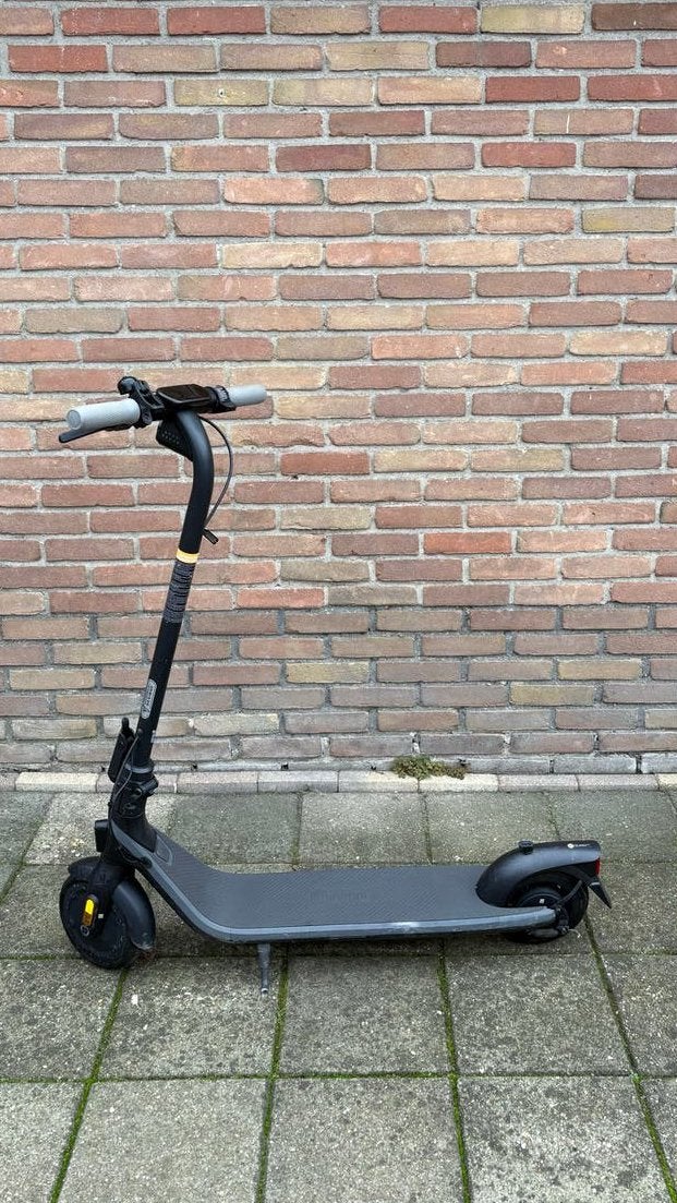 Ninebot Segway Kickscooter E2 - Elektrische step, Fietsen en Brommers, Ophalen, Gebruikt, Elektrische step (E-scooter)