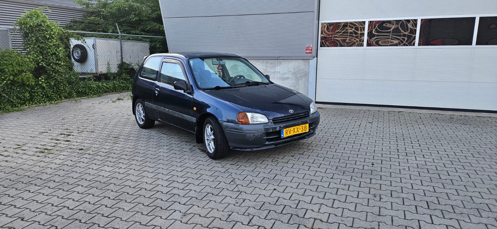 Toyota Starlet 1.3 16V 1997 Blauw, 4 cilinders, Starlet, Origineel Nederlands, Particulier