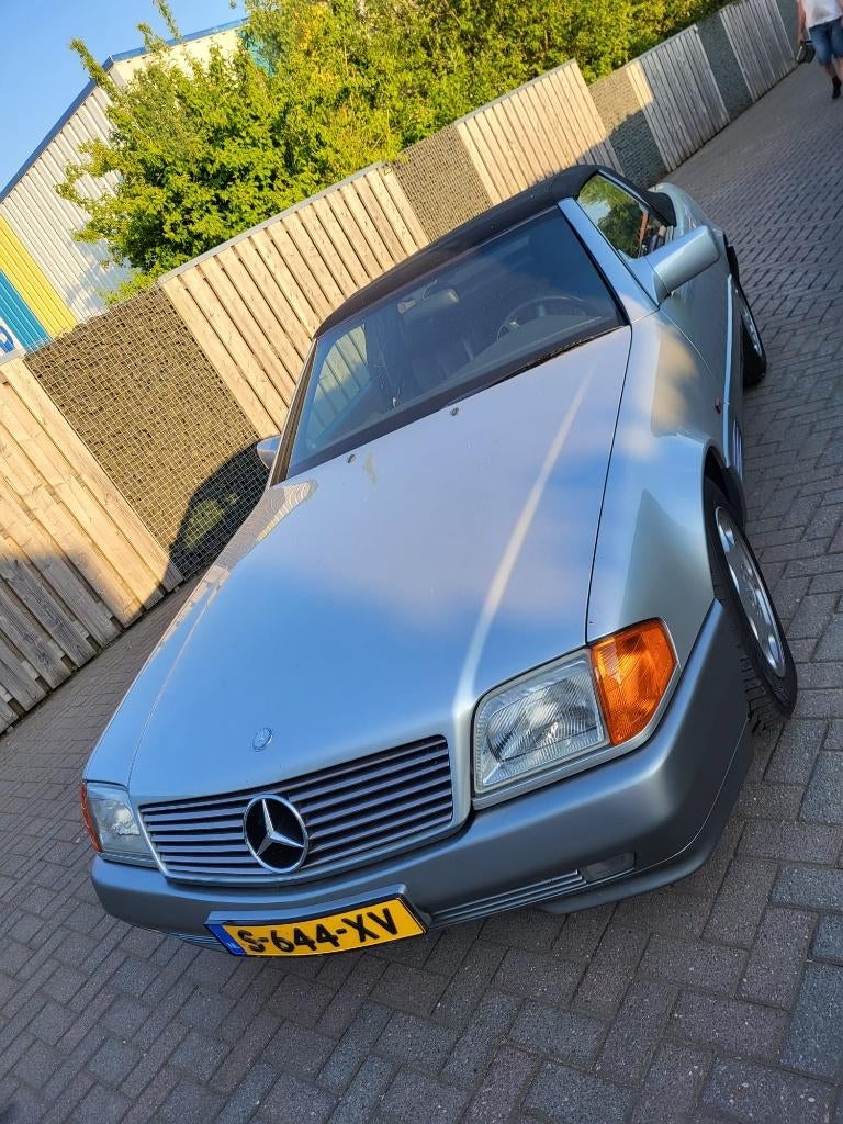 Mercedes-Benz Mercedes 1991 Grijs, Auto's, Automaat, Achterwielaandrijving, Zwart, 1688 kg