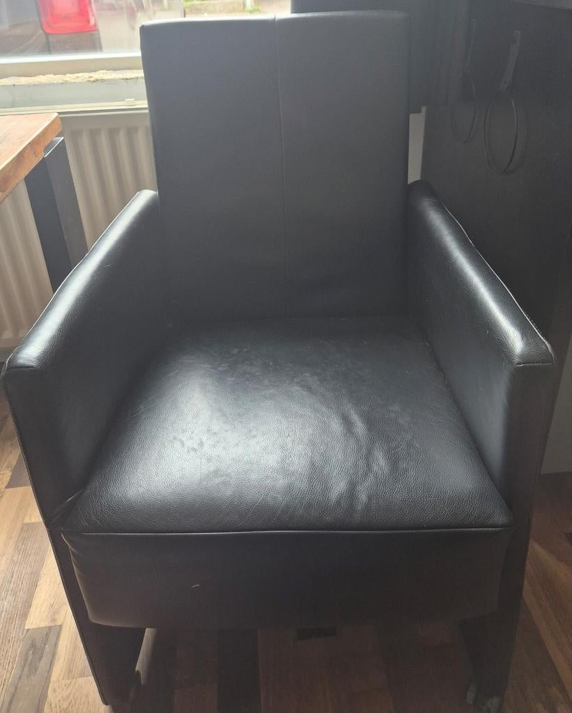 Eetkamerstoelen 2x Zwart Leer, Ophalen, Gebruikt, Twee, Zwart