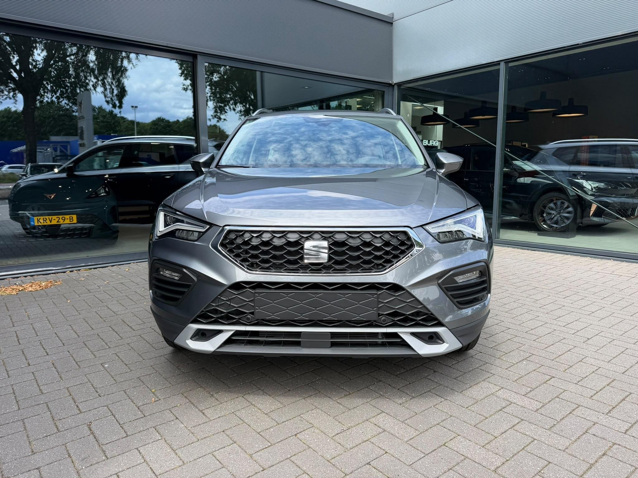 SEAT Ateca 1.5 TSI Style Business Intense 150 PK | Automaat, 15 km/l, 1498 cc, 4 cilinders, 150 pk