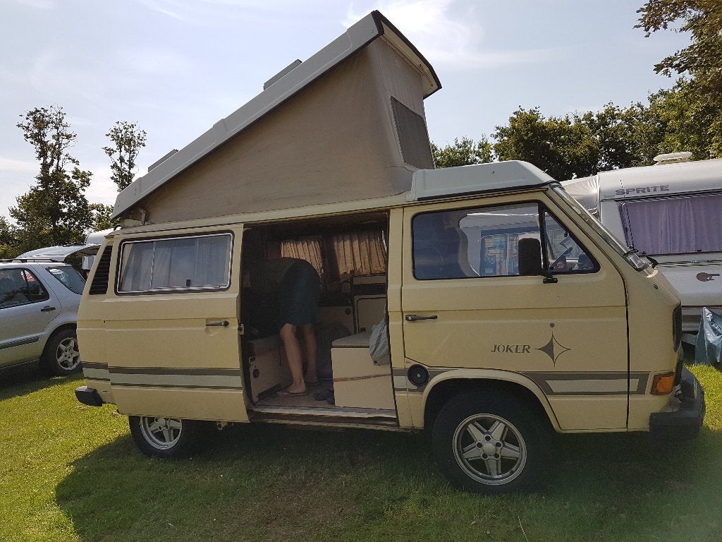 VW kampeerbus T3 Joker. Origineel en belastingvrij!, Chemisch toilet, Buscamper of Camperbus, Hefdak, Volkswagen