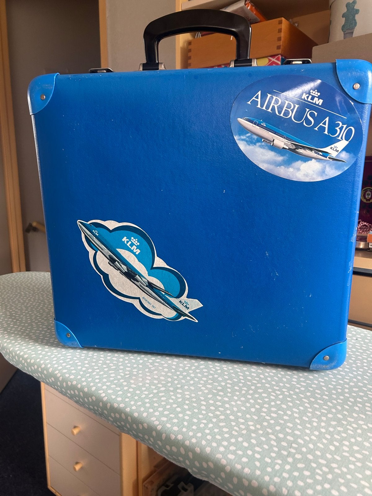 Vintage KLM Koffer met Vliegtuig Stickers, Ophalen of Verzenden, Gebruikt