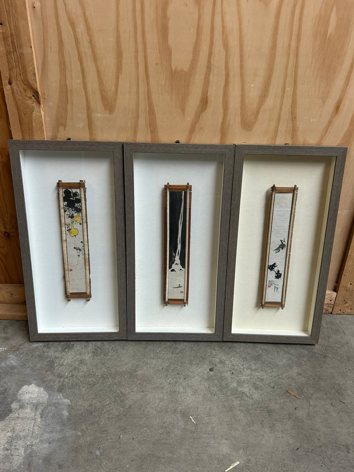 Set van 3 Ingelijste Aziatische Miniatuur Rolschilderingen, Antiek en Kunst, Overige herkomsten, Ophalen, Schilderij