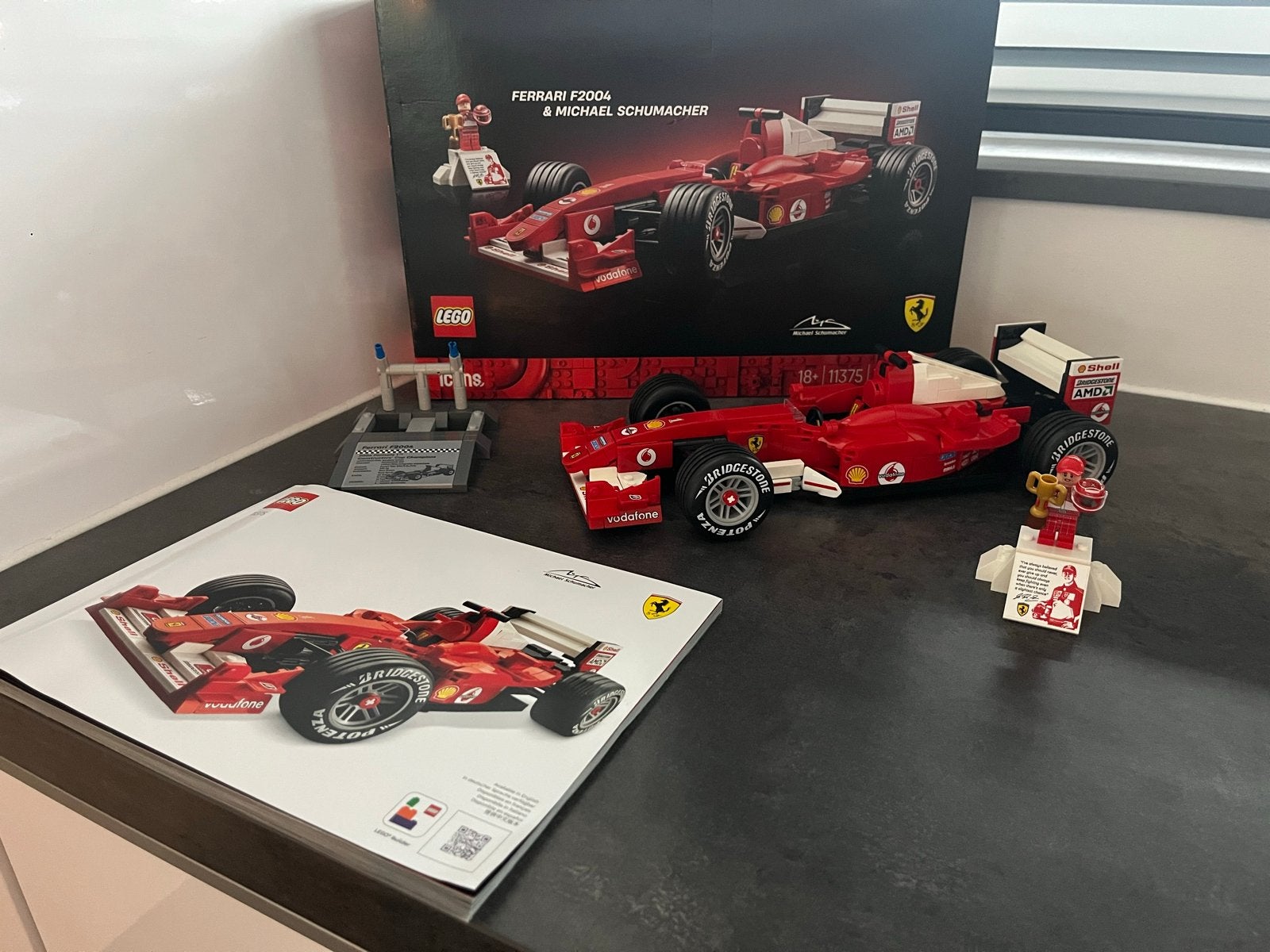 Lego 11375 Michael Schumacher Ferrari F2004 Icons compleet, Inclusief instructies, Lego, Ophalen of Verzenden, Zo goed als nieuw