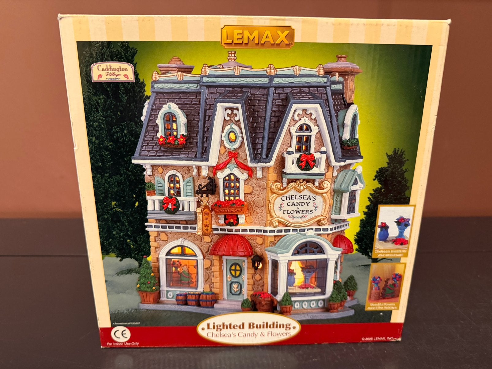 Lemax Chelsea’s Candy and flower shop. KERSTDORP, Ophalen of Verzenden, Zo goed als nieuw