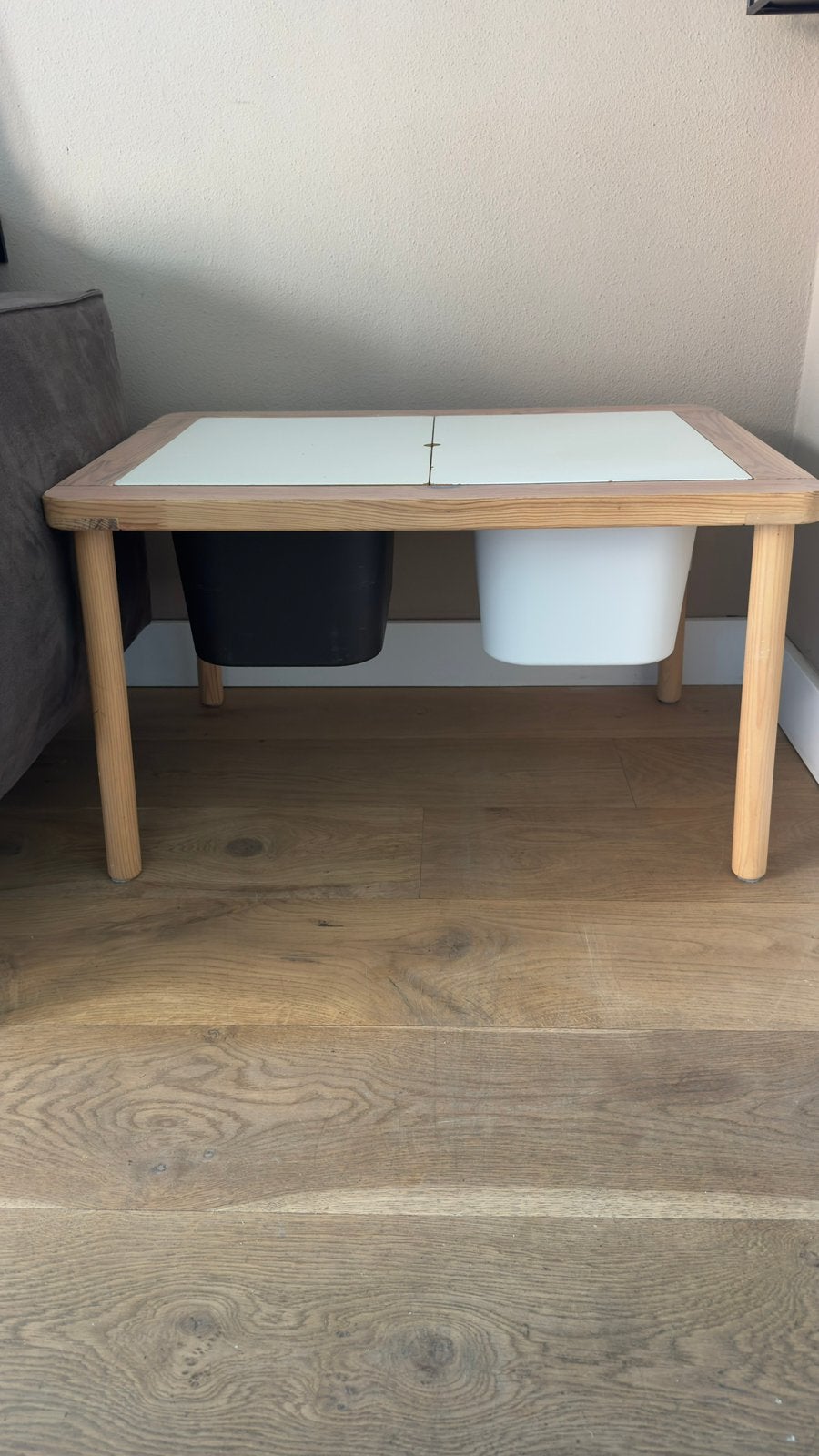 Duplo lego tafel incl 2 bakken, Ophalen, Gebruikt, Tafel(s)