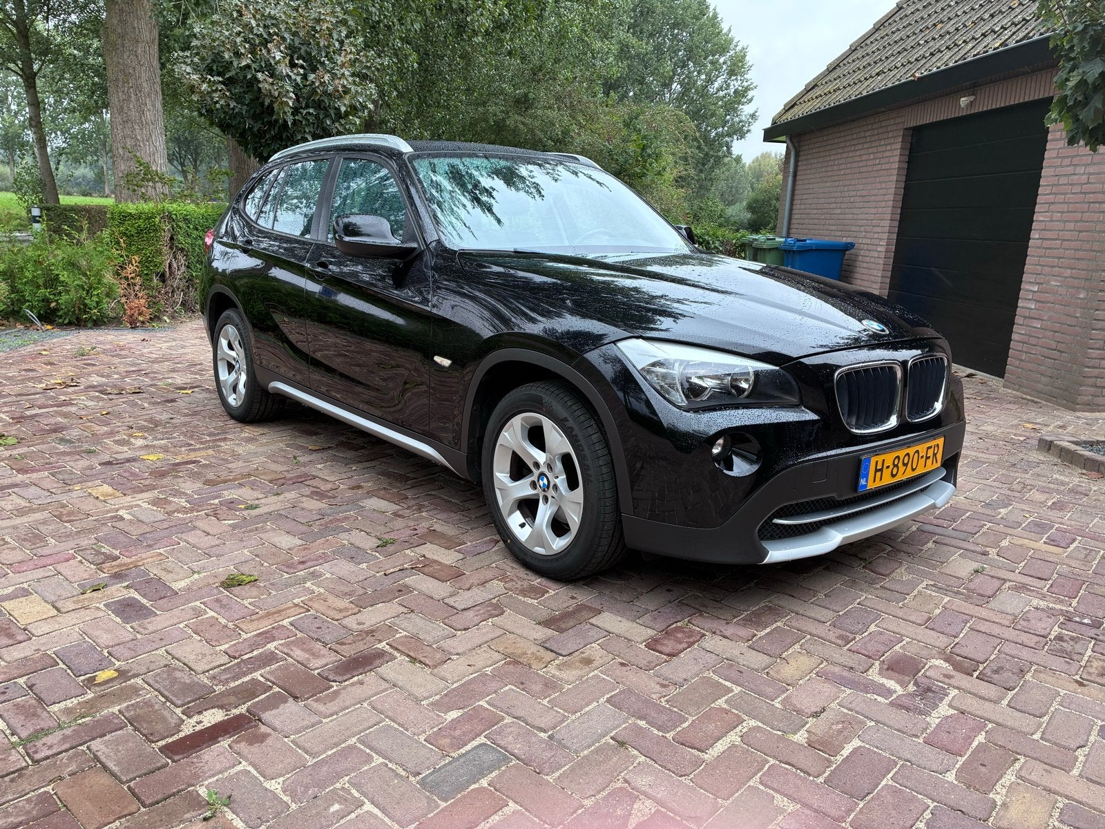 BMW X1 2.0 Sdrive 18I 2011 Zwart, Auto's, X1, 1995 cc, Zwart, 4 cilinders
