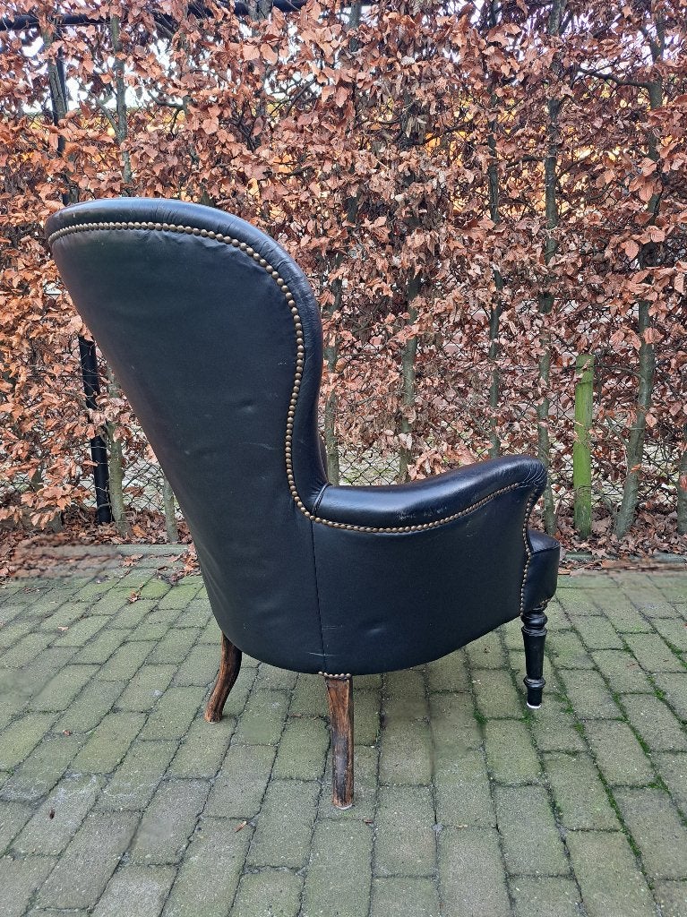 Vintage leren fauteuil met koperen nagelrand, Huis en Inrichting, Ophalen, Gebruikt, Vintage, 50 tot 75 cm