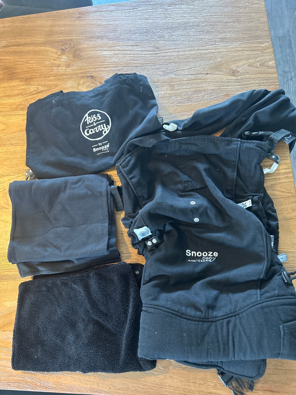 Snooze Baby draagzak - Kiss & Carry, Gebruikt, Buik of Rug, Draagzak, Ophalen