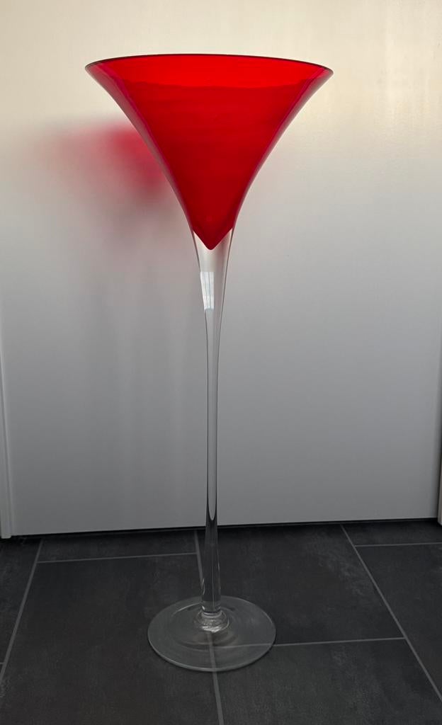 Rode Martini Vaas - Stijlvol Decoratieobject, Huis en Inrichting, Woonaccessoires | Vazen, Ophalen, Minder dan 50 cm, Rood, Glas