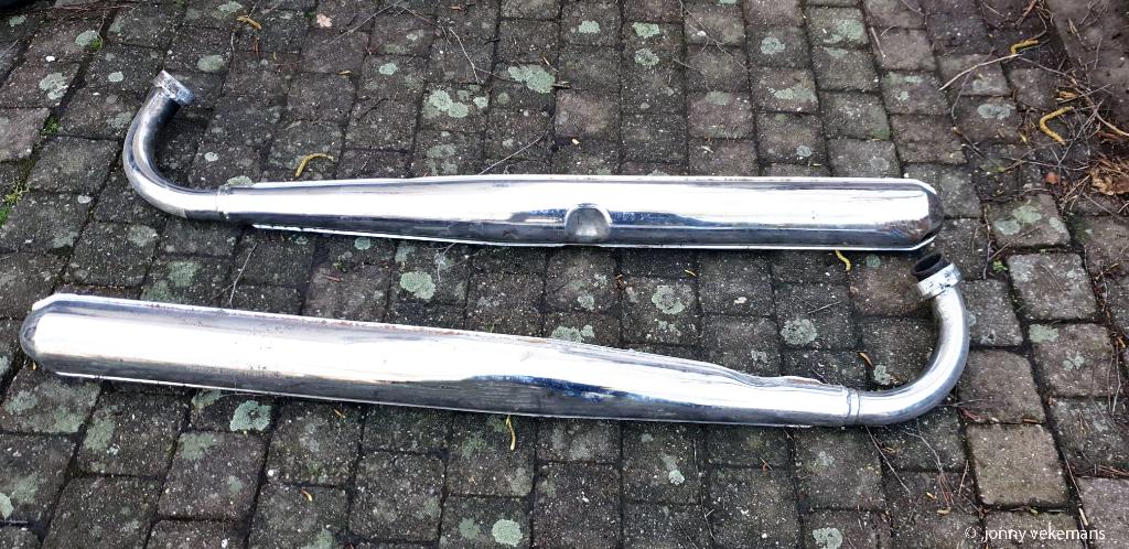 2 Uitlaten, Ophalen of Verzenden, Gebruikt