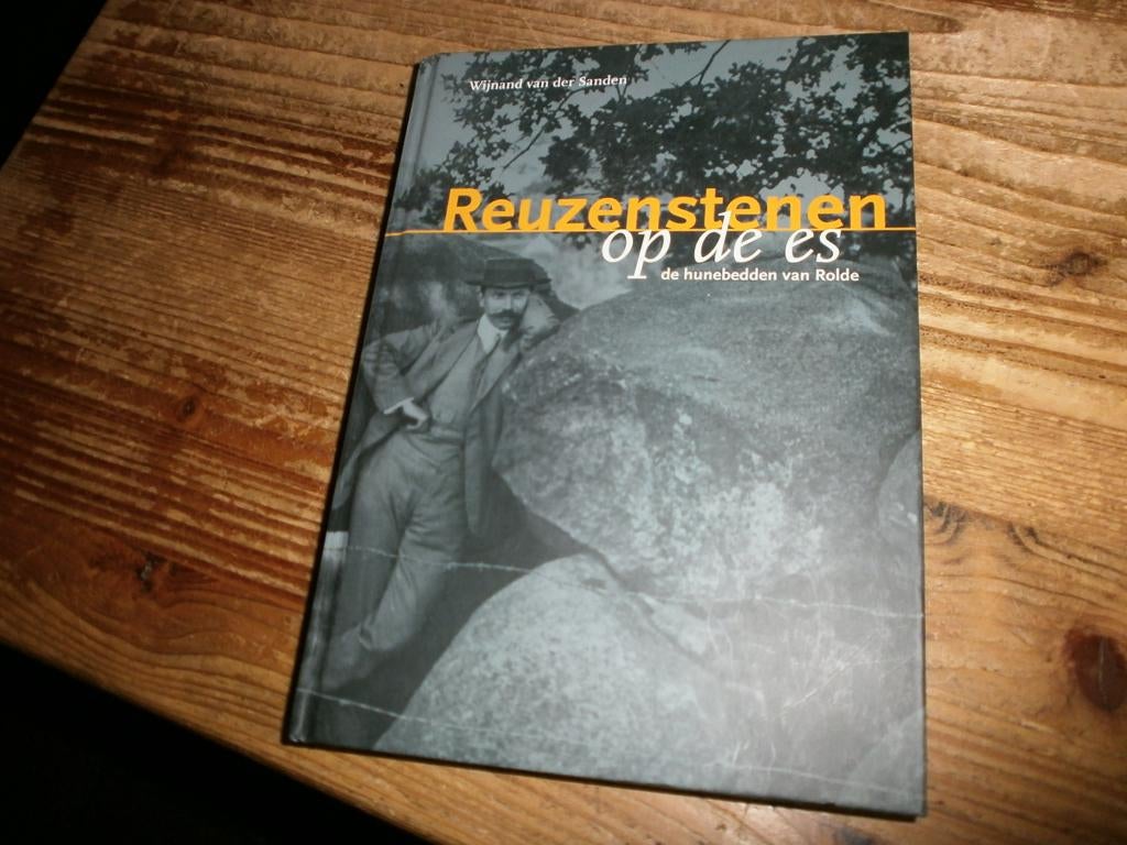 hunebedden rolde reuzenstenen op de es met oude fotos, Boeken, Geschiedenis | Stad en Regio, Ophalen of Verzenden, Nieuw