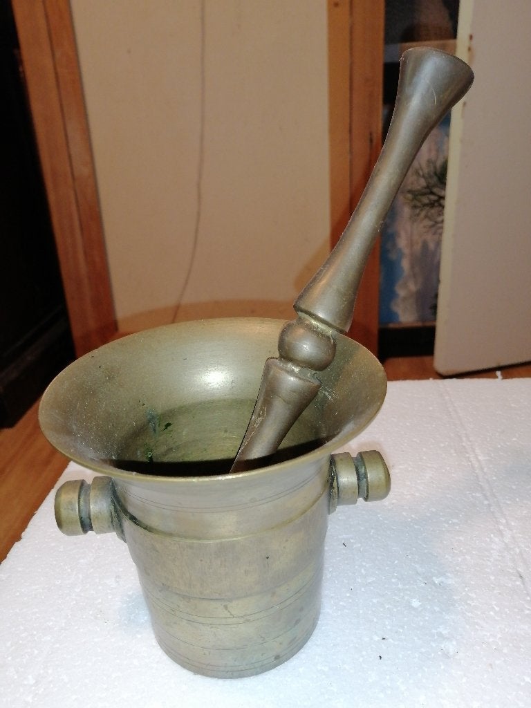 Antiek zwaar bronzen vijzel met stamper, 12x13cm, Ophalen of Verzenden, Koper