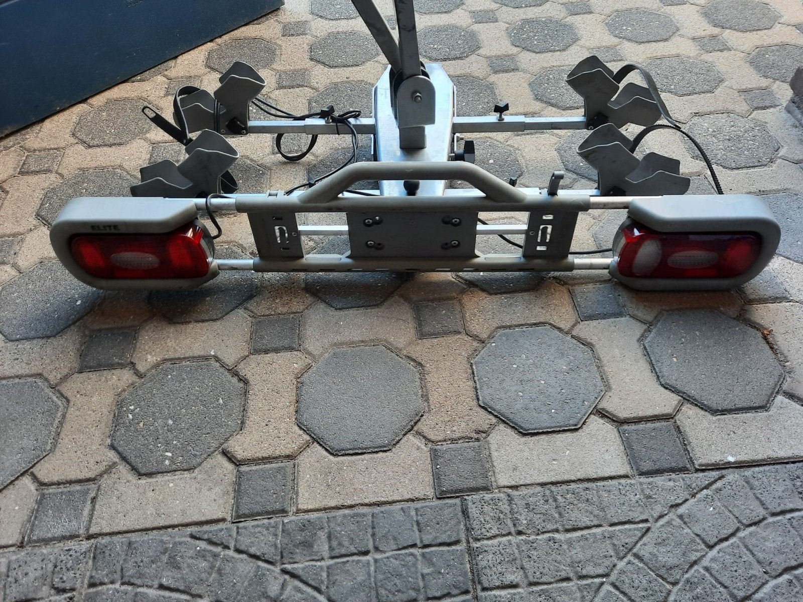 Spinder Falcon Elite fietsendrager, Ophalen, Trekhaakdrager