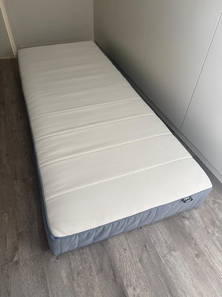 Vesteröy pocketvering matras - vrijwel nieuw, Huis en Inrichting, Slaapkamer | Matrassen en Bedbodems, Ophalen, Zo goed als nieuw