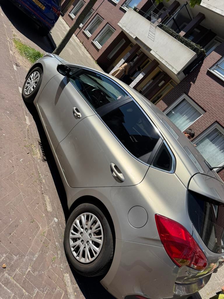 Kia (Pro) Cee d 1.6 GDI 5DR 2013 Grijs, Voorwielaandrijving, 4 cilinders, USB, Origineel Nederlands