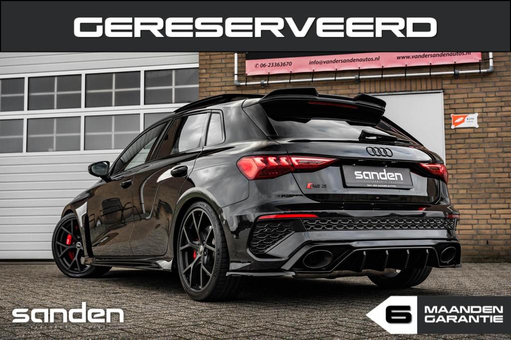 Audi RS3 2.5 TFSI quattro|472pk|Milltek|B&O|HUD|Pano|Hulk, Automaat, RS3, Zwart, 1545 kg